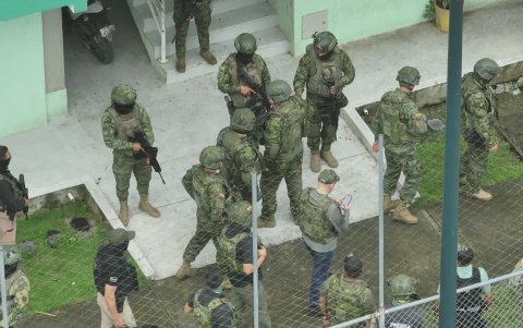 La operación incluyó la revisión y desalojo de inmuebles.