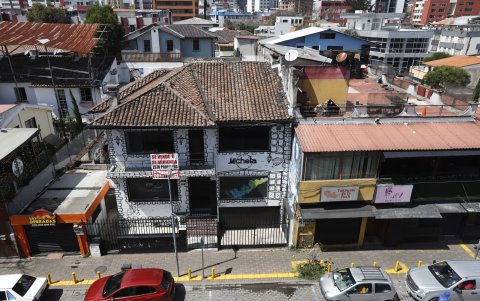 Locales cerrados, otros en arriendo, y casas abandonadas marcan la zona de La Mariscal.