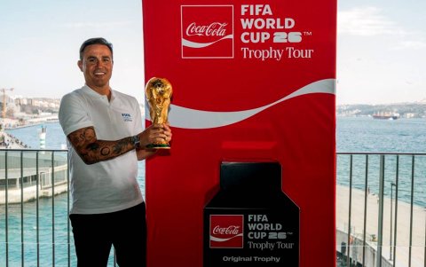 El italiano Fabio Cannavaro durante una de las paradas del tour.