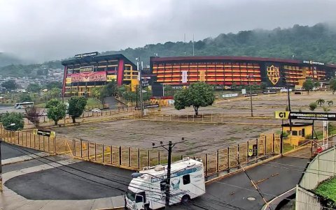 Barcelona está en problemas de deudas gigantes..