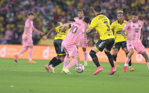 El encuentro terminó con un empate 2-2.