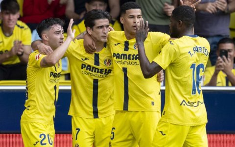 Villareal juega de local ante el Napoli.