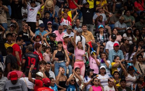 LigaPro Kids vivió su gran final con Carles Puyol y miles de familias en las gradas.