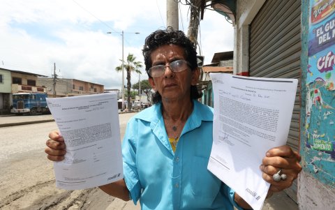 Intranquilidad. David Gavilánez teme que, al perder su casa y su negocio, caiga en la pobreza y deba enfrentar dificultades para volver a tener un patrimonio y un trabajo.