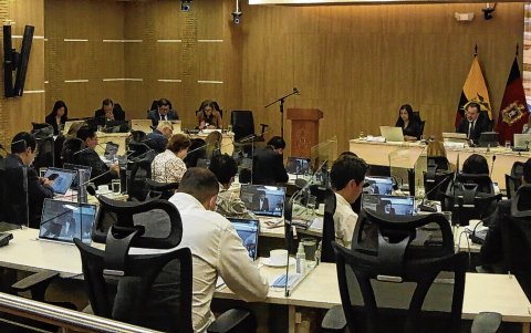 Sesión. Durante la reunión, el Pleno evitó debatir las denuncias de los usuarios afectados con incrementos en las planillas por la tasa de recolección de basura.