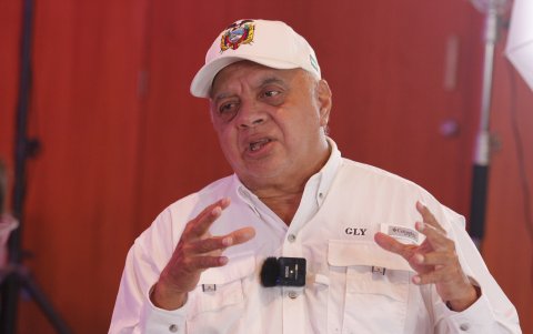 El 7 de febrero se conoció de un supuesto atentado contra la viceprefecta de Los Ríos, ocurrido mientras se desplazaba con su caravana hacia Quevedo.