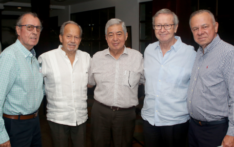 Jorge Orellana, Werner Gumpel, Carlos Andrade, Adolfo Salcedo y Arturo Domenech.