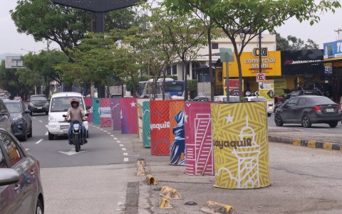 También son un obstáculo para autos y peatones