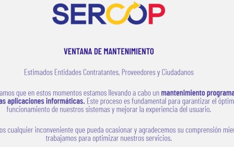 Captura de pantalla del Portal de Compras Públicas donde se visualiza el aviso oficial de mantenimiento del sistema.