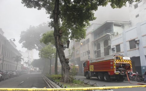 El incendio se reportó este domingo 15 de febrero.
