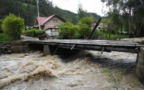 Hay más de ocho comunidades que están totalmente aisladas en tres parroquias