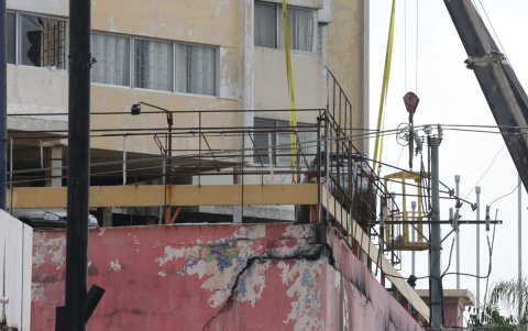 Los asambleístas del correísmo Viviana Veloz y Franklin Samaniego interpelaron a Mario Godoy en su juicio político.