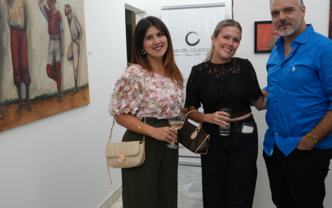 Claudia Toledo, Luciana Dueñas y Juan Carlos Elizalde.