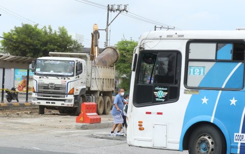 En el sur de la ciudad este fue el panorama: agua estancada por horas.