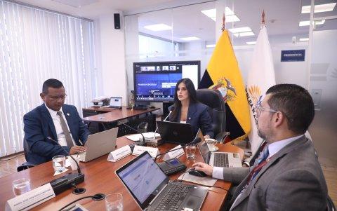 La Comisión de Transparencia inició la fiscalización a la conmoción social por sentencia de la Corte Constitucional.