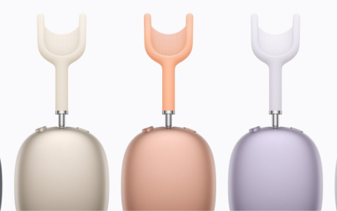 La gama de colores incluye: medianoche, blanco estelar, naranja, morado y azul.