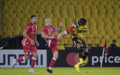 Barcelona SC perdió 1-0 ante Argentino Juniors.