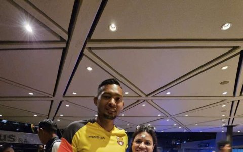 Saby Pérez acudió al hotel de concentración de Barcelona, tras la clasificación.