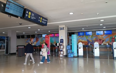 La selección ecuatoriana se prepara para la Copa del Mundo 2026 con su nuevo uniforme.