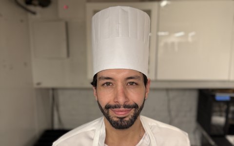 Pazmiño ocupa hoy el cargo de Sous Chef Ejecutivo en el restaurante, que actualmente está en la lista de The North America’s 50 Best Restaurants.