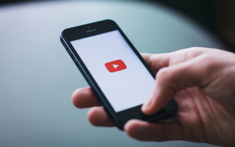 Youtube deberá pagar 900.000 dólares.