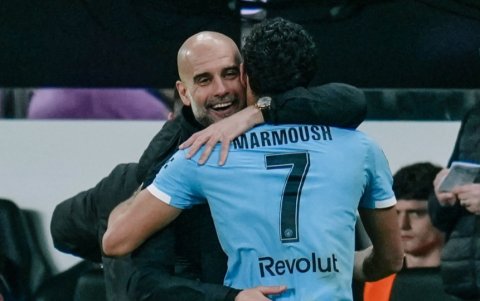 Pep Guardiola (i) conoce qué es ganarle a Real Madrid. Ahora es DT de Manchester City.