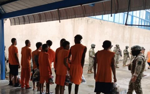 Otro de los ejes de las denuncias se relaciona con la precariedad en el acceso a servicios de salud, alimentación adecuada y medicamentos.