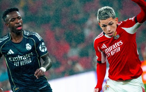 Prestianni (d) y Vinícius Jr. protagonizaron un presunto episodio de racismo en la Champions League.