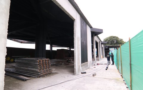 Obra. En el lado de la Kennedy avanzan en un 26% los trabajos para la implementación de la Unidad Municipal.