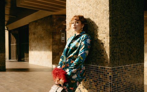 Un look que destaca el print latino: set de la marca colombiana Muzaluci.