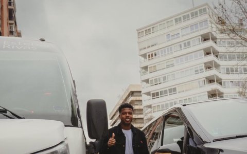 Jhon Mercado ya se unió a los entrenamientos con Ecuador.
