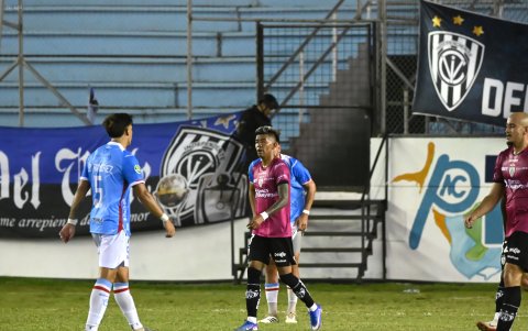 Independiente del Valle buscará sorprender a Técnico Universitario en Ambato.