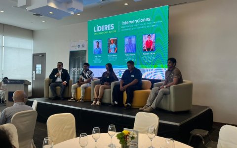 Representantes de asociaciones pesqueras artesanales compartieron sus experiencias