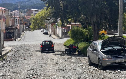 Luis Alberto Rivas camina, como el personaje de Maestro Roshi, por el bulevar 9 de Octubre.