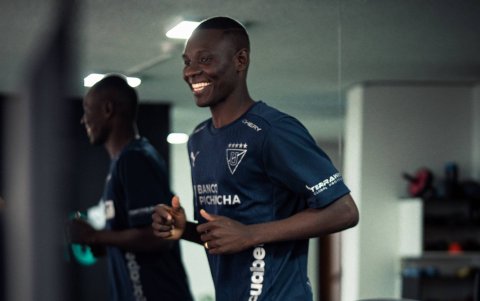 Janner Corozo es uno de los refuerzos que más ilusiona a los hinchas albos.