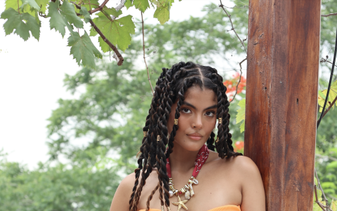 Es perfecto para un brunch frente al mar o un paseo por el malecó.