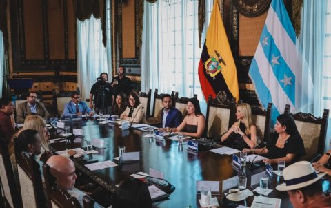 Referencial. Tras la detención del alcalde, Tatiana Coronel está al frente del Municipio de Guayaqui.