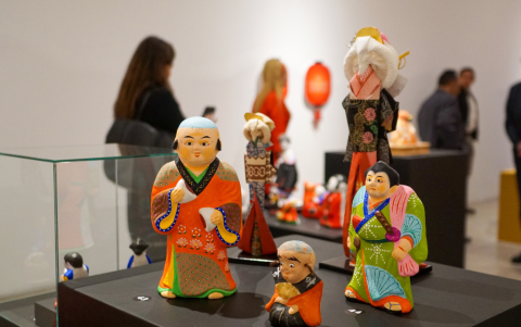 La exhibición engloba historias, creencias y valores transmitidos por generaciones en distintas regiones de Japón.