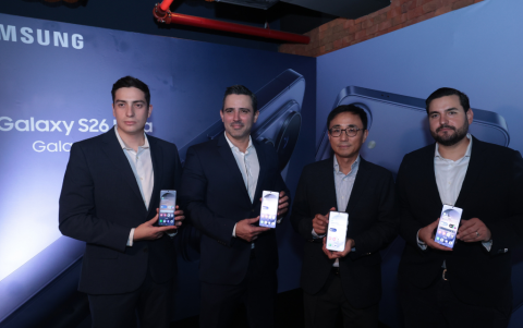 Phillippe Cisneros, Jaime Simó, Jay Park y Carlos Zapata.