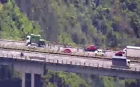 El ECU 911 dijo que monitorea la av. Simón Bolívar y no ha registrado accidentes en la vía.