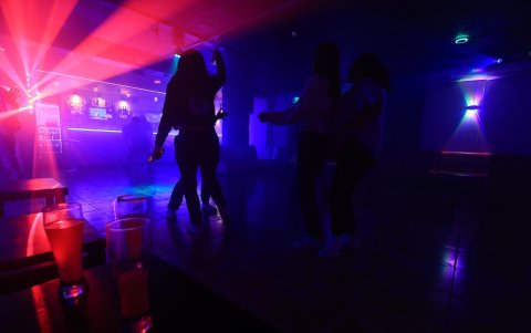 Situación. Los viernes el barrio recibe más visitantes que días habituales, en medio de los esfuerzos por reactivar La Mariscal.