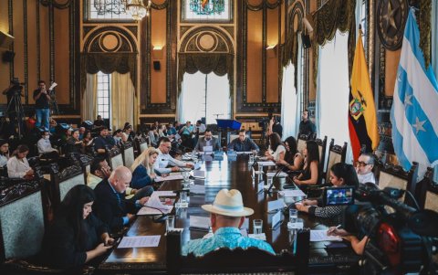 Los concejales conocieron de la renuncia de Norero.