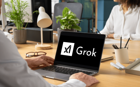 El proyecto combina la tecnología de Tesla y xAI para crear agentes capaces de programar y gestionar código sin intervención humana.