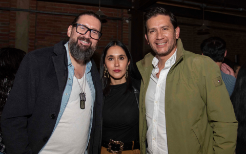 Alal Dubois, Paola Haro, Sebastián Guayasamín.