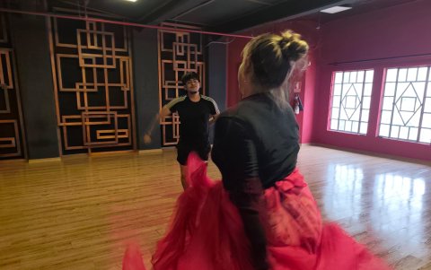 El proyecto Cimarrón fusiona tradición y contemporaneidad para visibilizar una cultura históricamente relegada y proyectarla hacia nuevas generaciones.