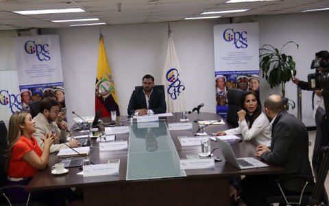 La sesión del CPCCS del 10 de julio de 2024, donde Estaban Guarderas pide la reconsideración de la designación de Dunia Martínez a la Judicatura para reemplazarla por Godoy