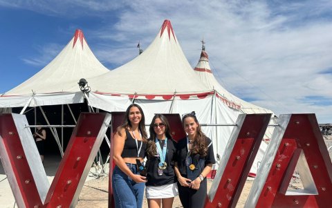 Talento ecuatoriano brilla en competencia internacional de arte aéreo.