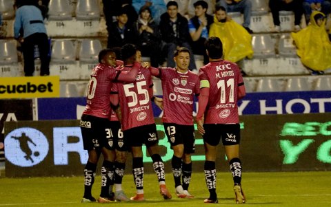 En los últimos cinco partidos entre ambos, IDV ganó 2, Manta 1 y se registraron 2 empates.