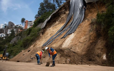 La Epmmop estima que el cierre de la vía a Nayón se prolongue durante toda la primera semana de marzo.