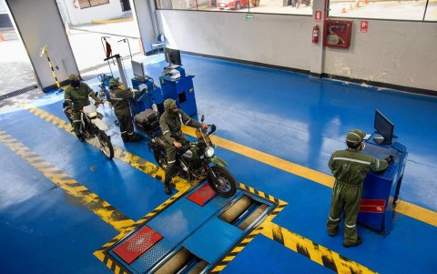 La revisión vehicular es un procedimiento obligatorio que busca garantizar que los automotores se encuentren en condiciones óptimas.